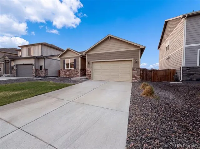 2341 Mountain Sky Drive Fort Lupton, CO 80621