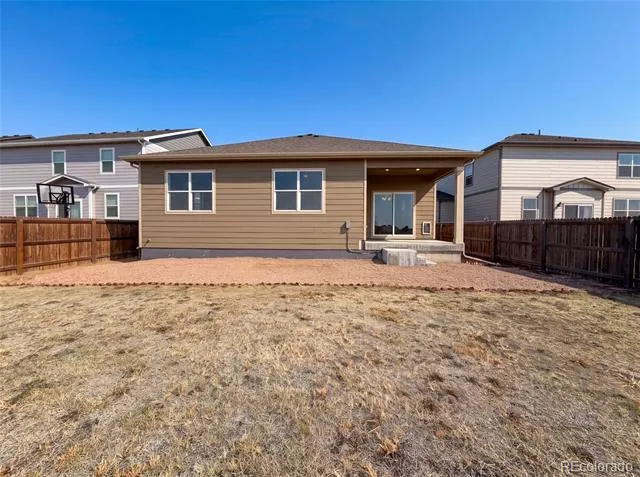 2341 Mountain Sky Drive Fort Lupton, CO 80621