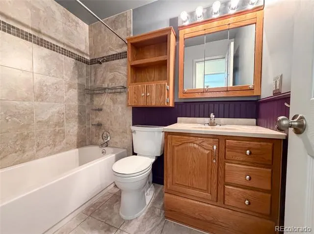 7160 Van Gordon Street Arvada, CO 80004