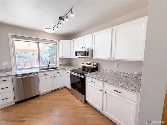 7160 Van Gordon Street Arvada, CO 80004