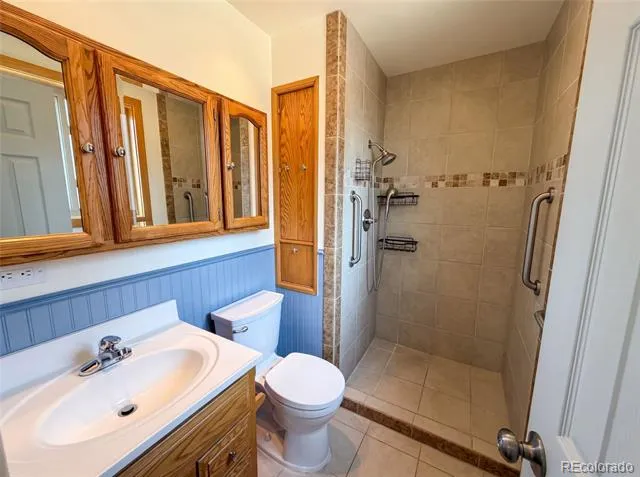 7160 Van Gordon Street Arvada, CO 80004