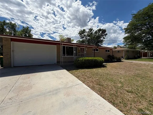 3352 W Aksarben Avenue Littleton, CO 80123