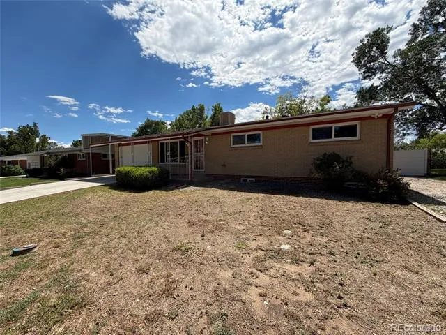 3352 W Aksarben Avenue Littleton, CO 80123