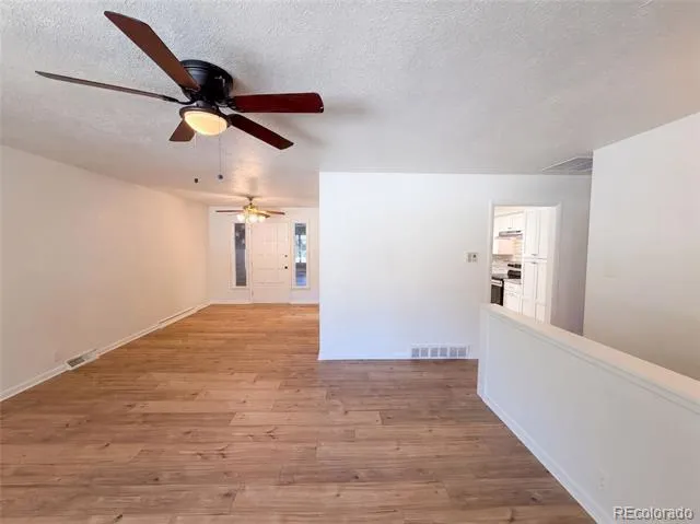 3352 W Aksarben Avenue Littleton, CO 80123