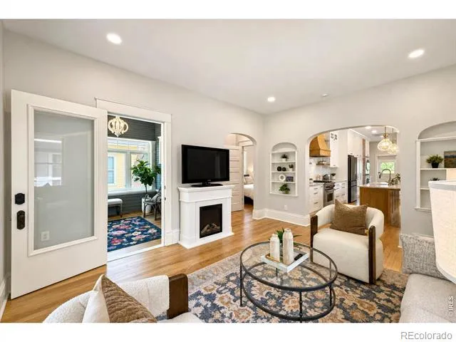331 Lincoln Street Longmont, CO 80501