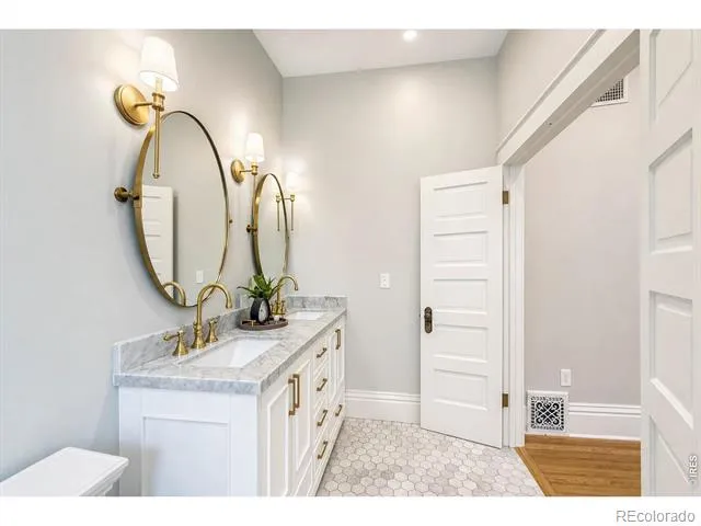 331 Lincoln Street Longmont, CO 80501