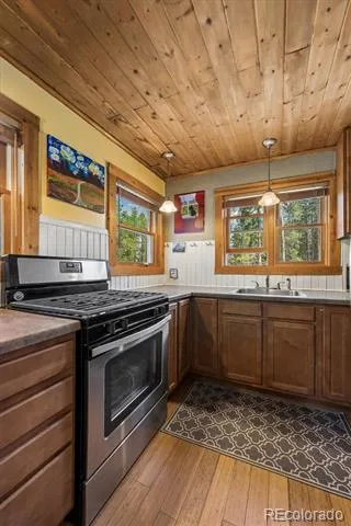 83 Ridge Way Black Hawk, CO 80422