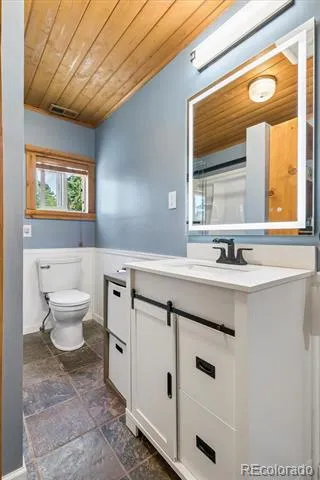 83 Ridge Way Black Hawk, CO 80422