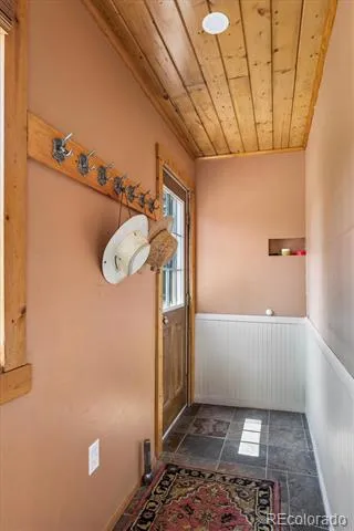 83 Ridge Way Black Hawk, CO 80422