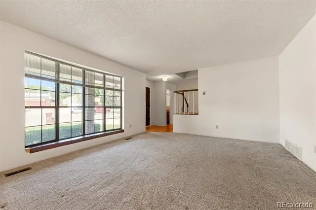 4 Yarrow Court Pueblo, CO 81001