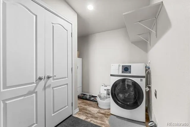 54435 County Road 21 Carr, CO 80612