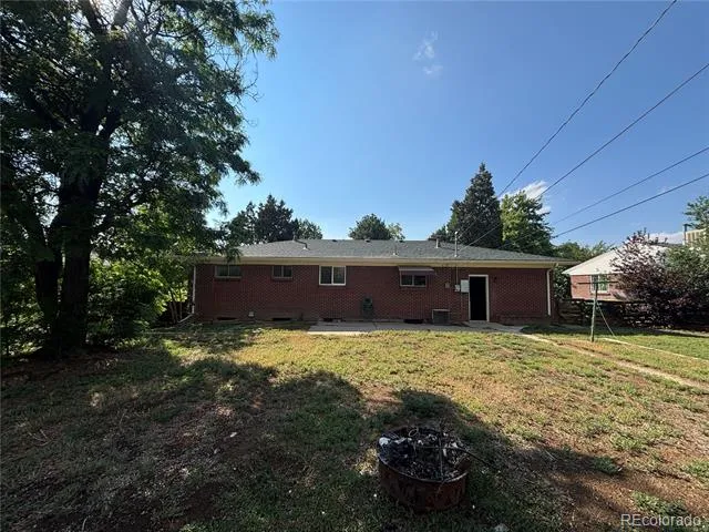 664 W Longview Avenue Littleton, CO 80120