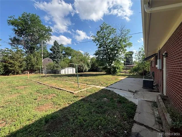664 W Longview Avenue Littleton, CO 80120