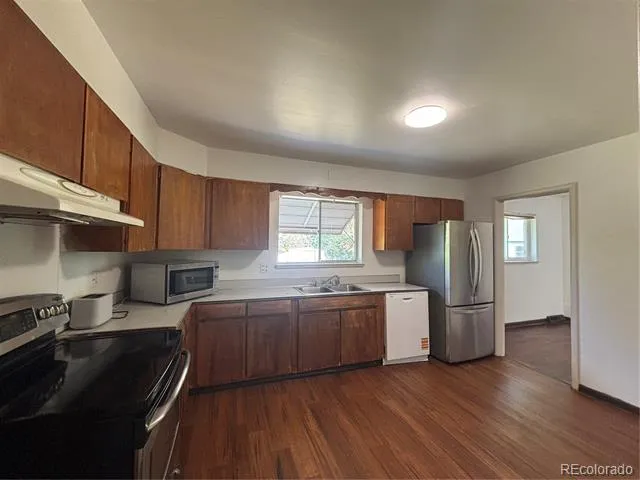 664 W Longview Avenue Littleton, CO 80120