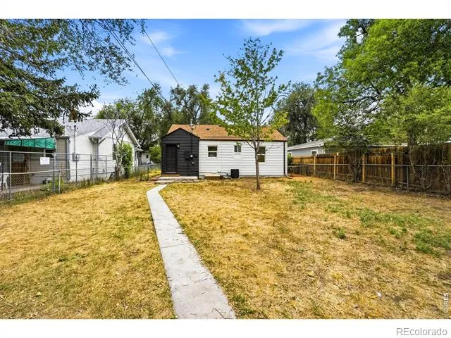 1410 Chase Street Lakewood, CO 80214