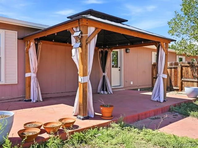 647 Stampede Drive Brighton, CO 80603