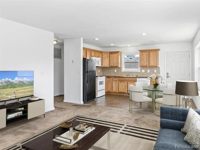 1611 High Drive Estes Park, CO 80517