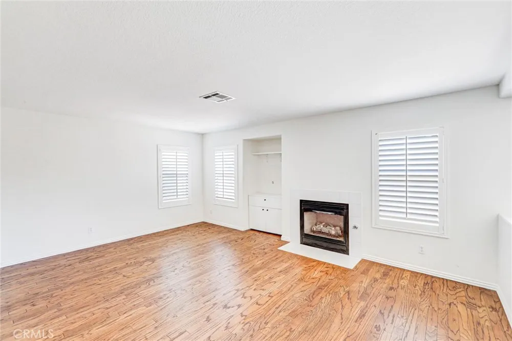 833 Pheasant Street Corona, CA 92881
