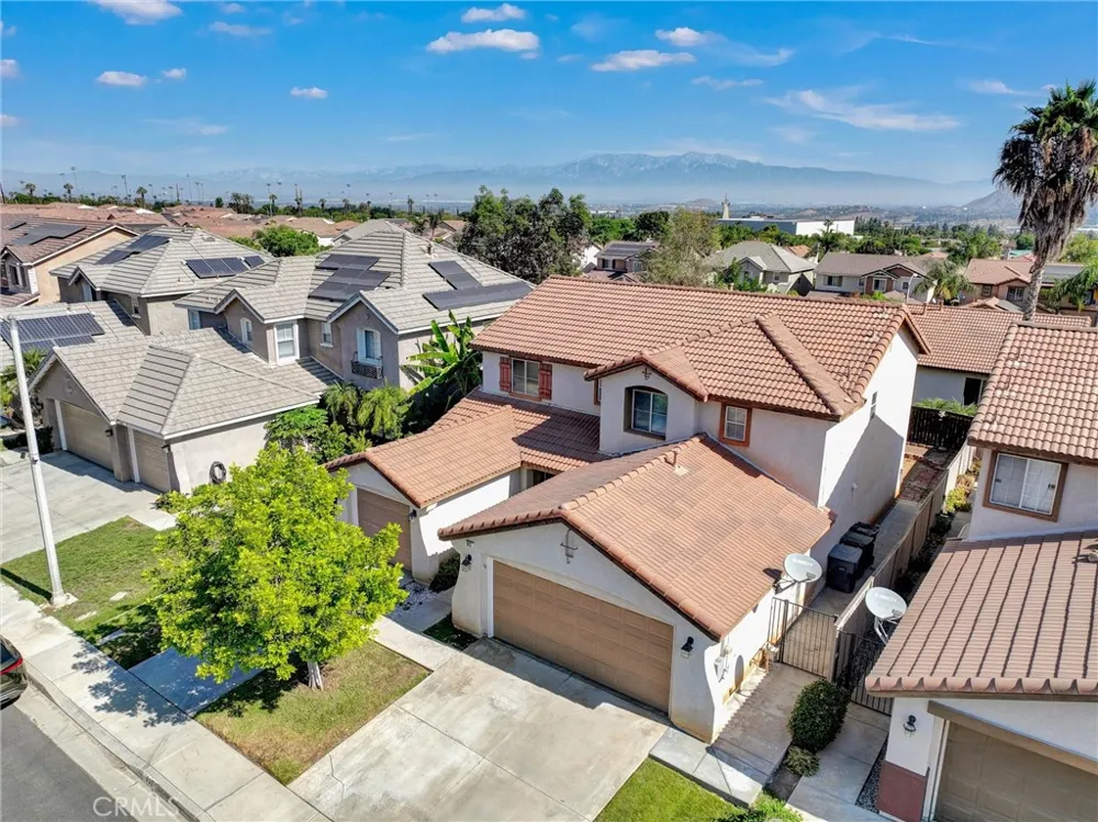 833 Pheasant Street Corona, CA 92881