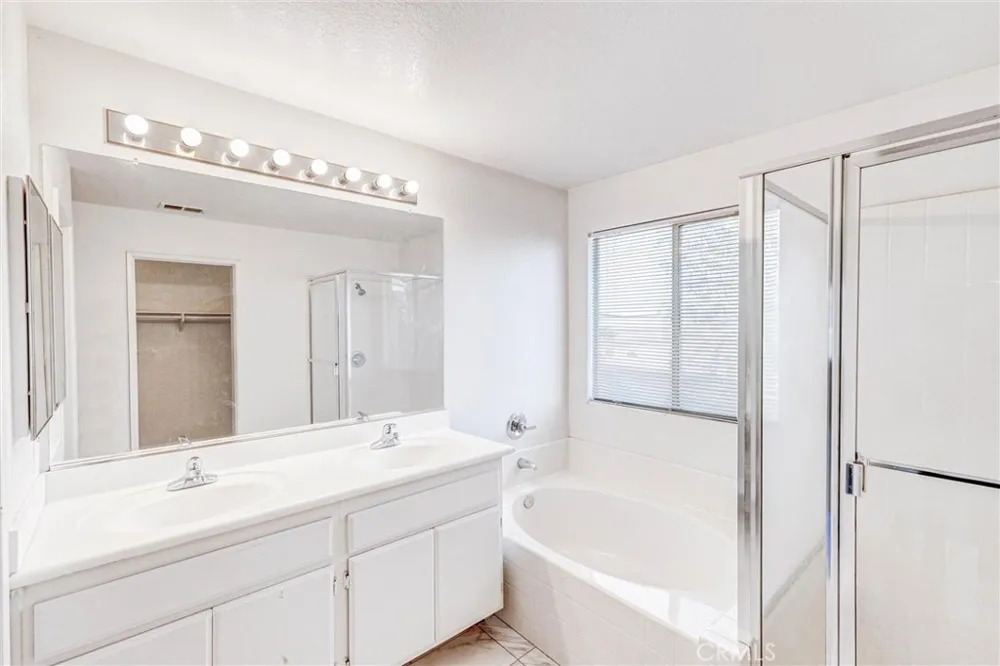 833 Pheasant Street Corona, CA 92881