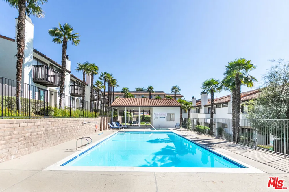 91 Helecho Court Thousand Oaks, CA 91362