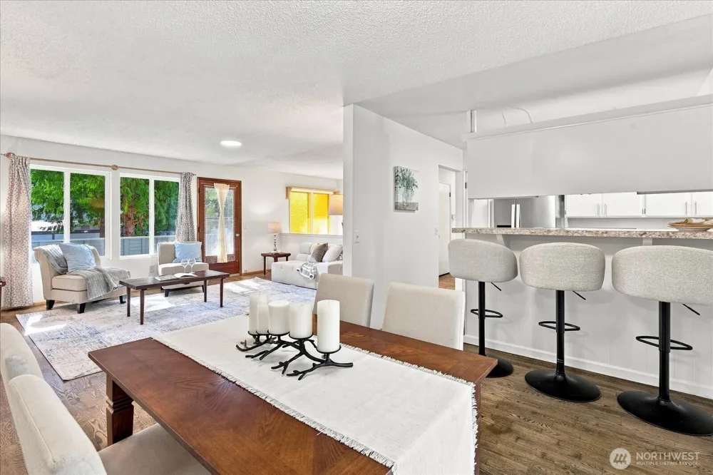 30209 21st Avenue S Federal Way, WA 98003