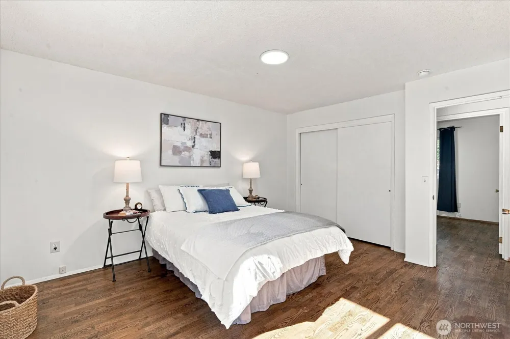 30209 21st Avenue S Federal Way, WA 98003
