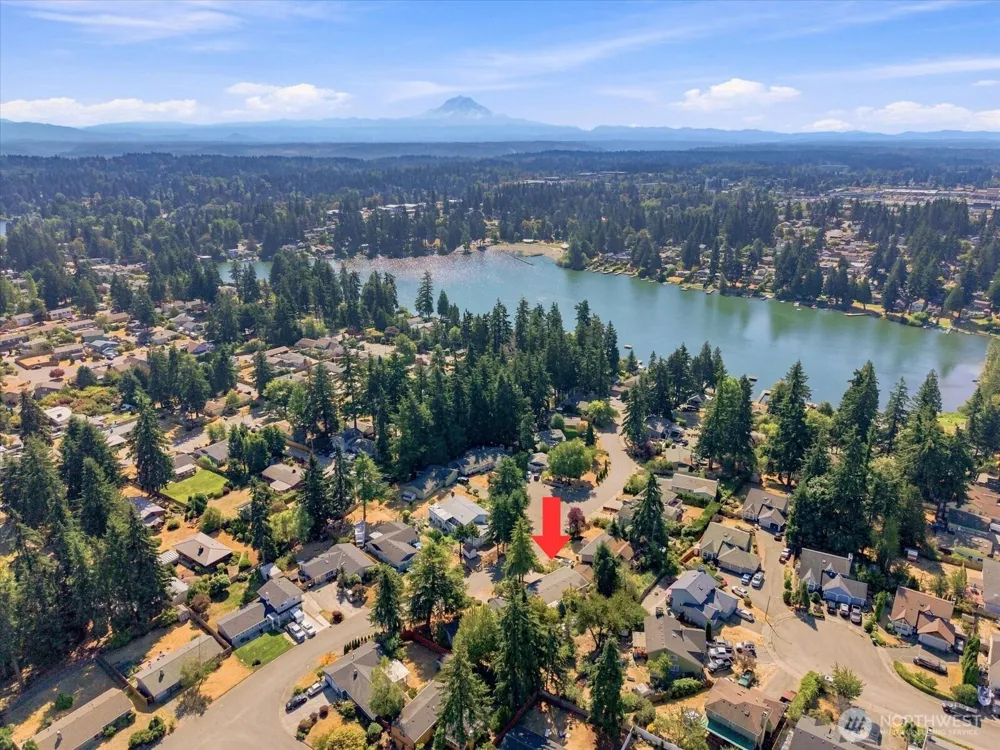 30209 21st Avenue S Federal Way, WA 98003