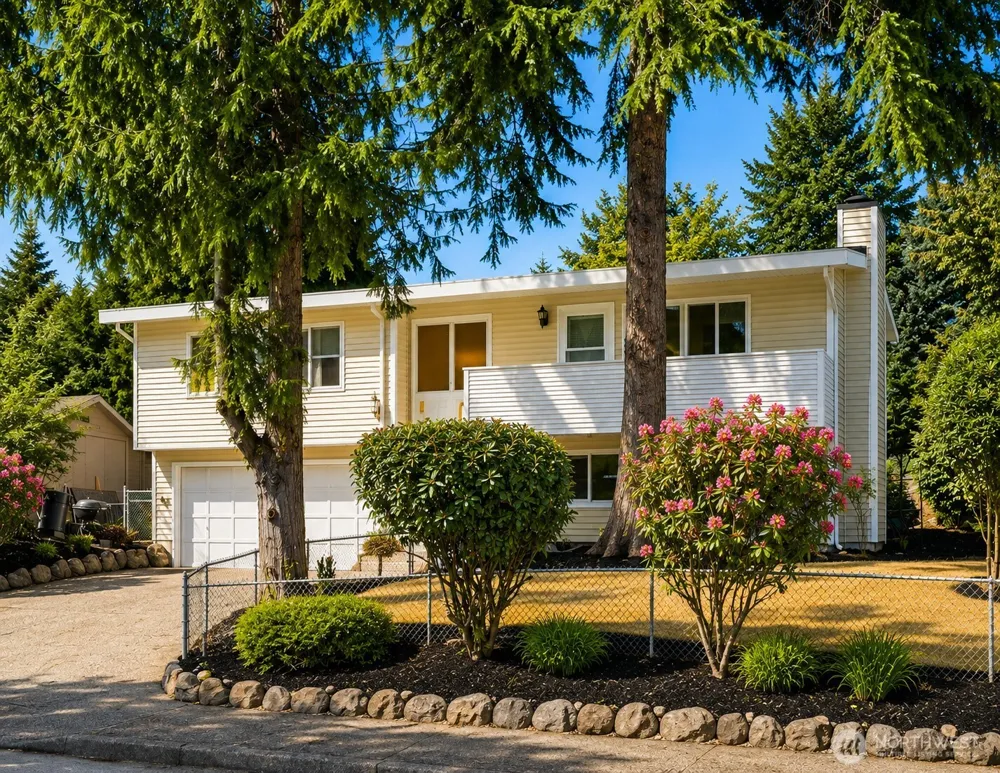 30209 21st Avenue S Federal Way, WA 98003