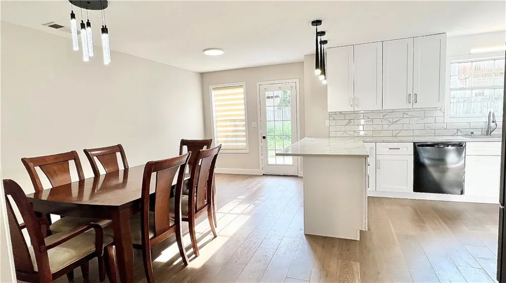 417 Hillcrest Common Canton, GA 30115