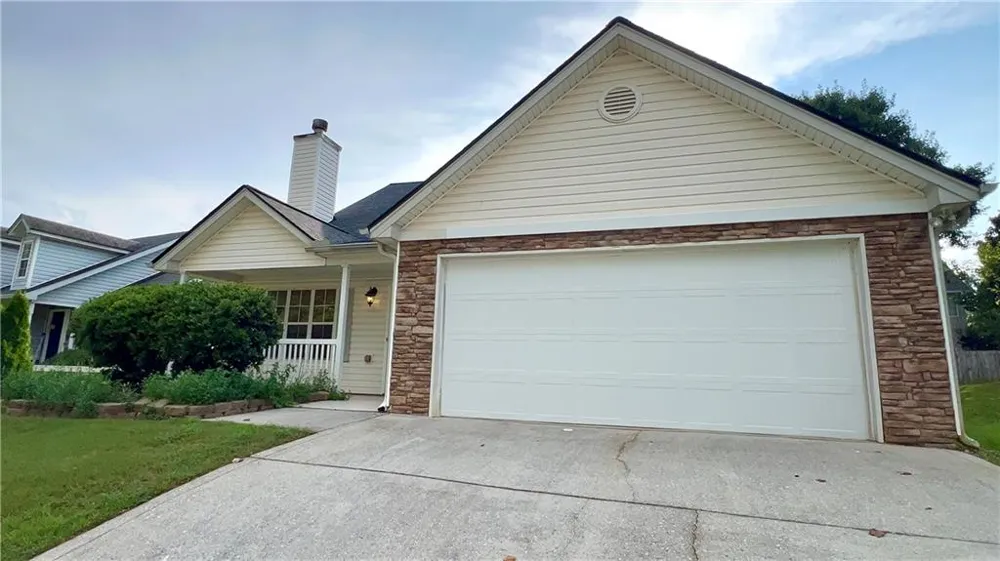 417 Hillcrest Common Canton, GA 30115