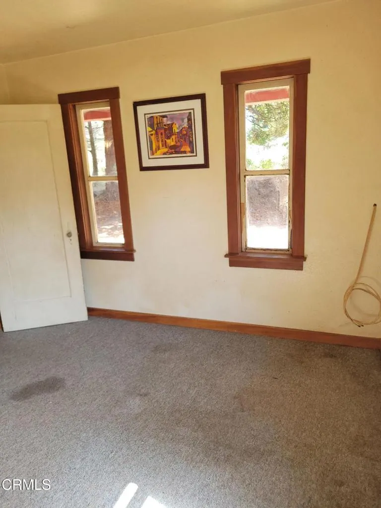 43751 Crispin Road Manchester, CA 95459