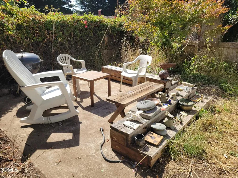 43751 Crispin Road Manchester, CA 95459