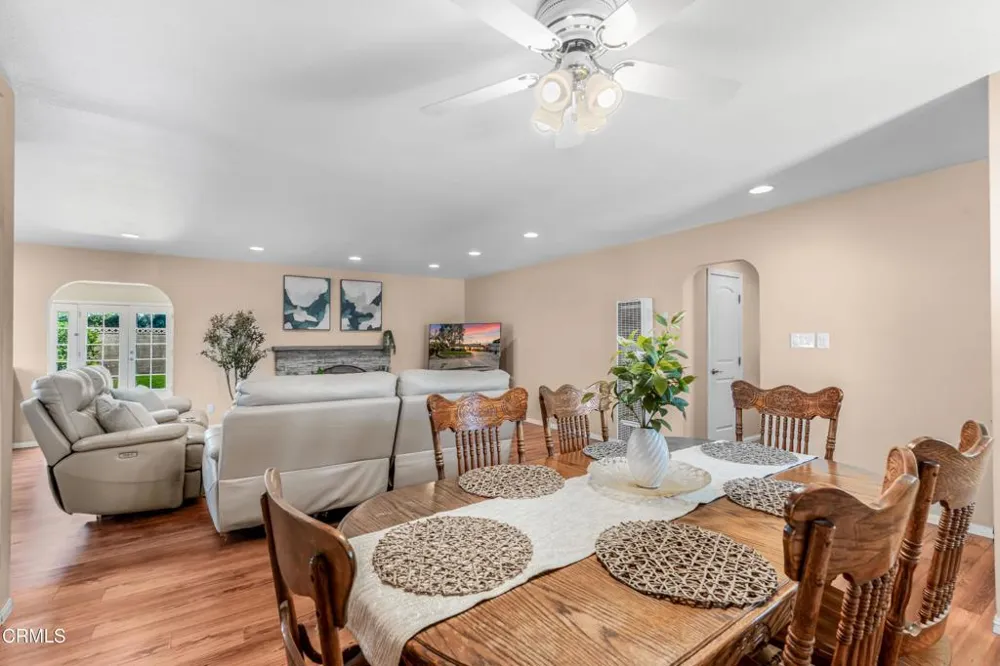 3287 Curt Drive Camarillo, CA 93010