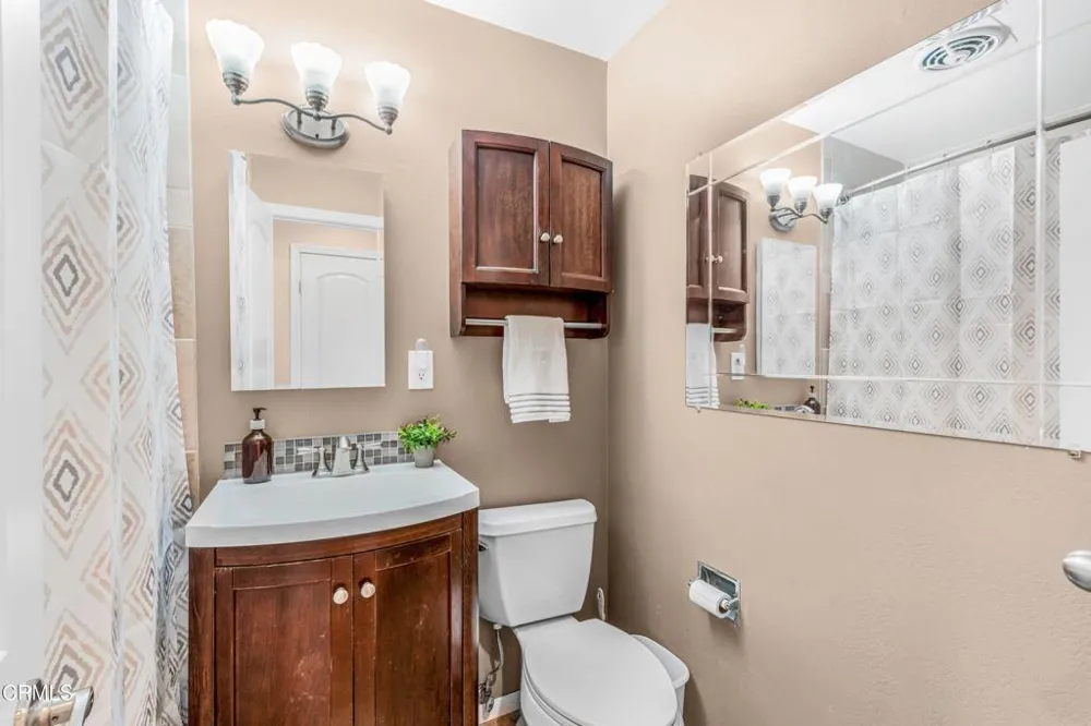 3287 Curt Drive Camarillo, CA 93010