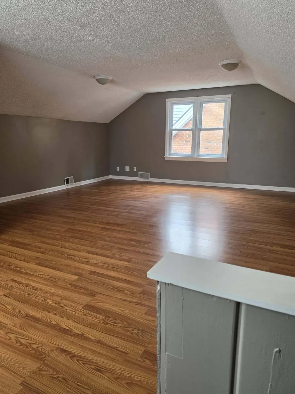 2666 Willow Street Dearborn, MI 48124