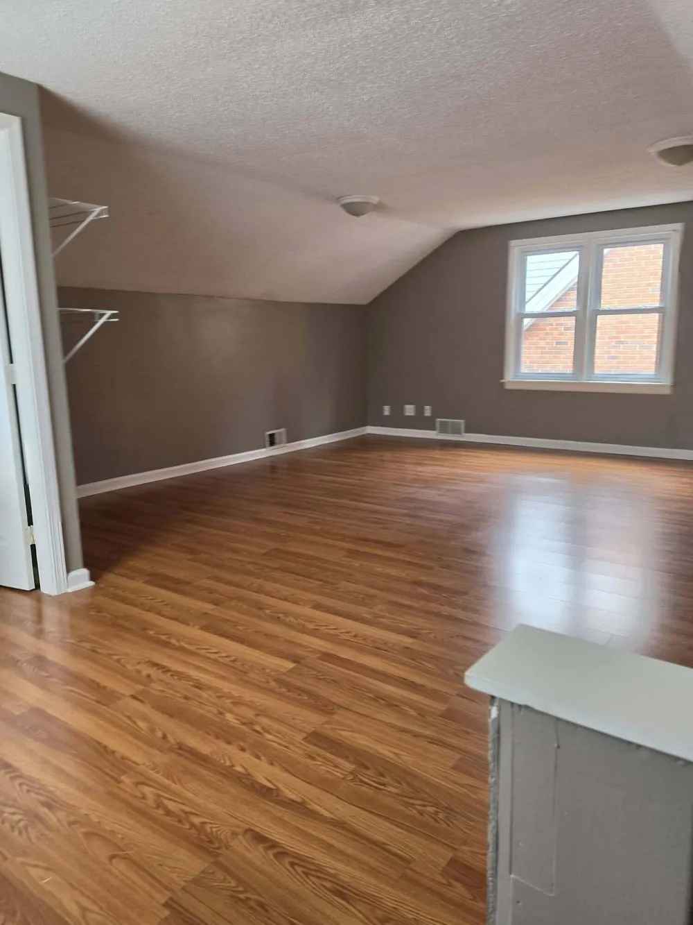 2666 Willow Street Dearborn, MI 48124