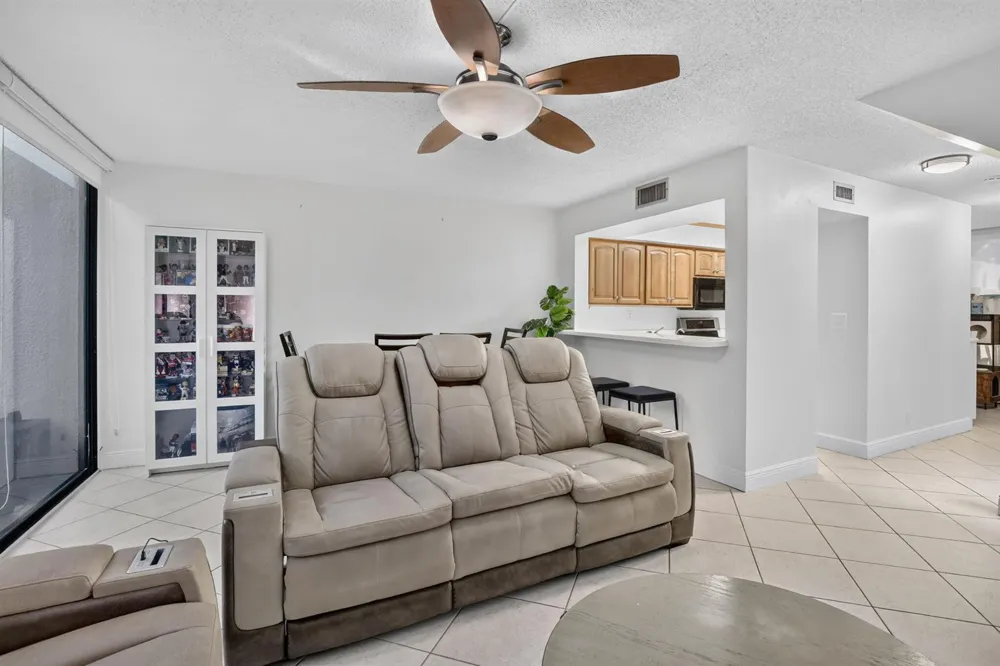 2931 SW 87th Terrace #1922 Davie, FL 33328