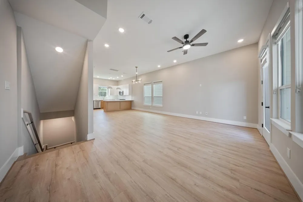 4013 Griggs Road #G Houston, TX 77021