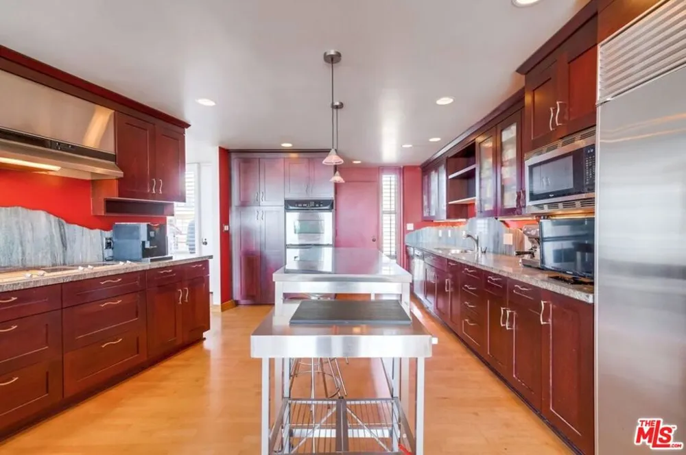 4314 Marina City #PH17 Marina del Rey, CA 90292