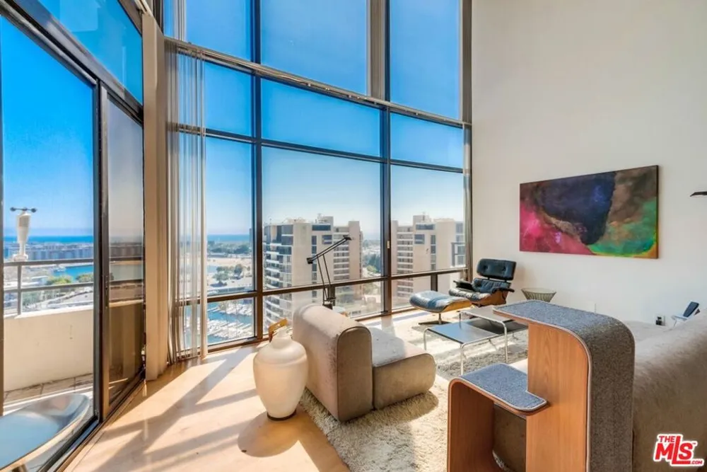 4314 Marina City #PH17 Marina del Rey, CA 90292