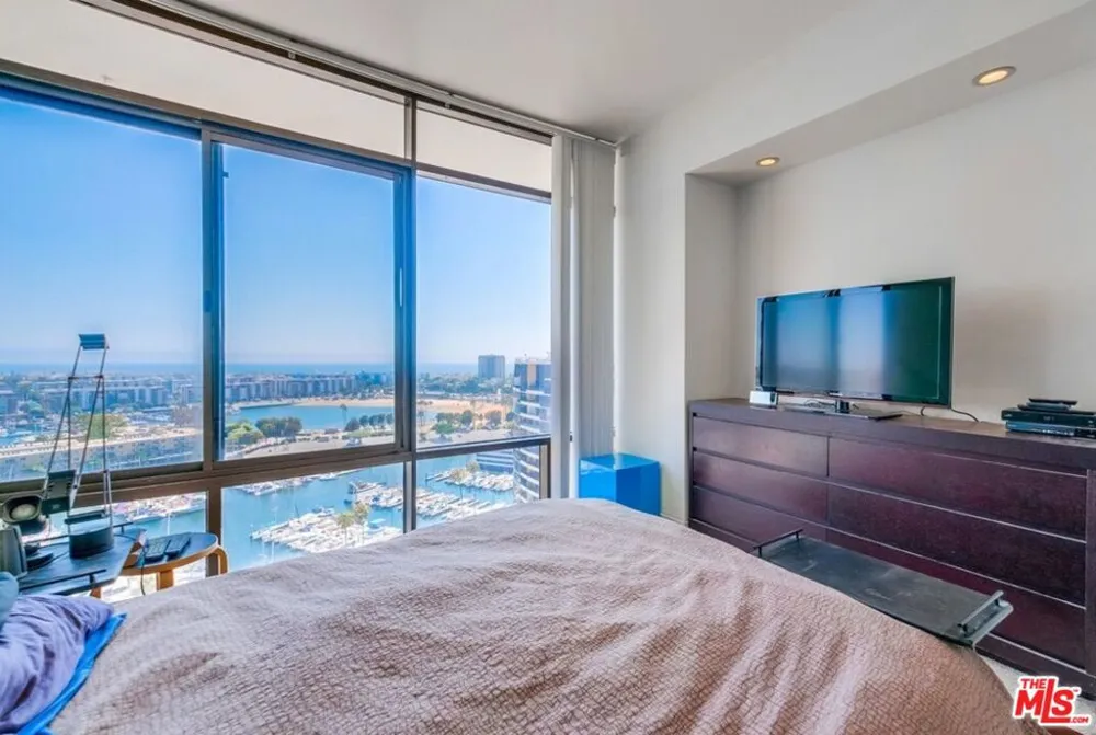 4314 Marina City #PH17 Marina del Rey, CA 90292