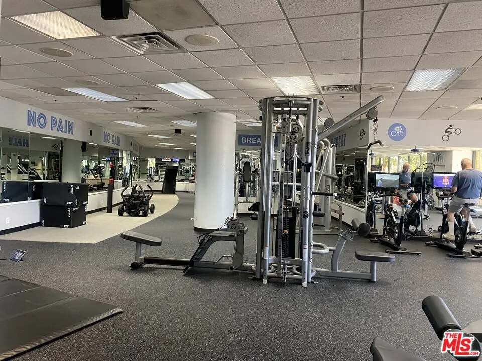 4314 Marina City #PH17 Marina del Rey, CA 90292