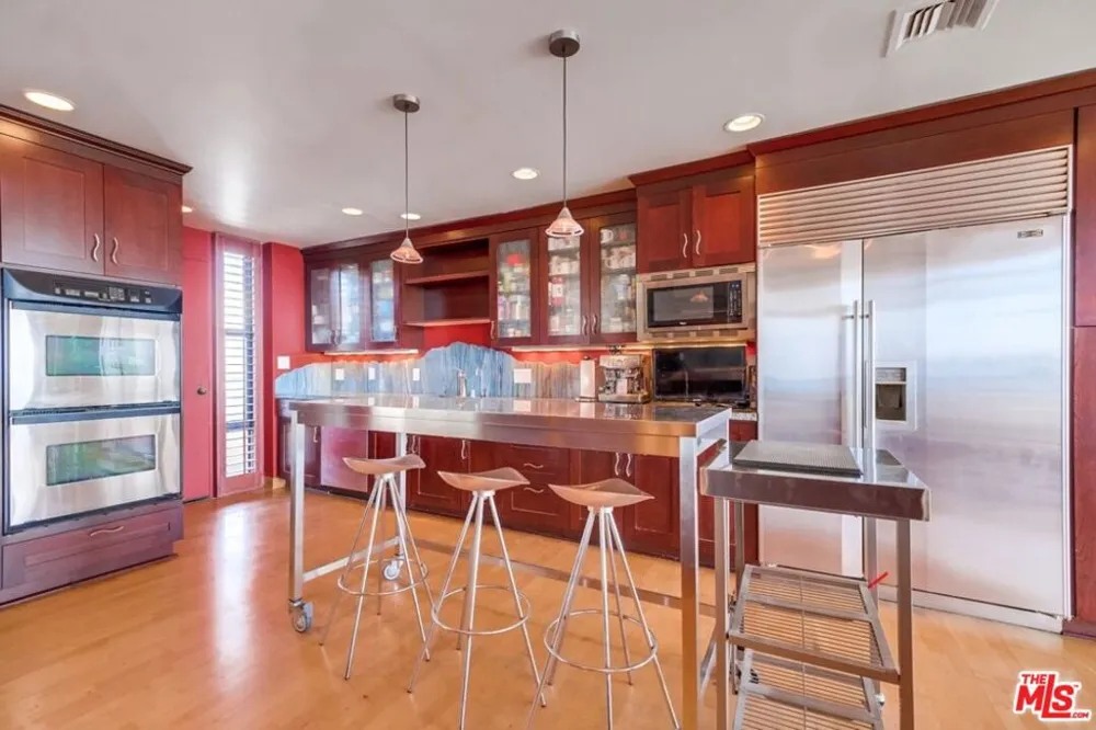 4314 Marina City #PH17 Marina del Rey, CA 90292