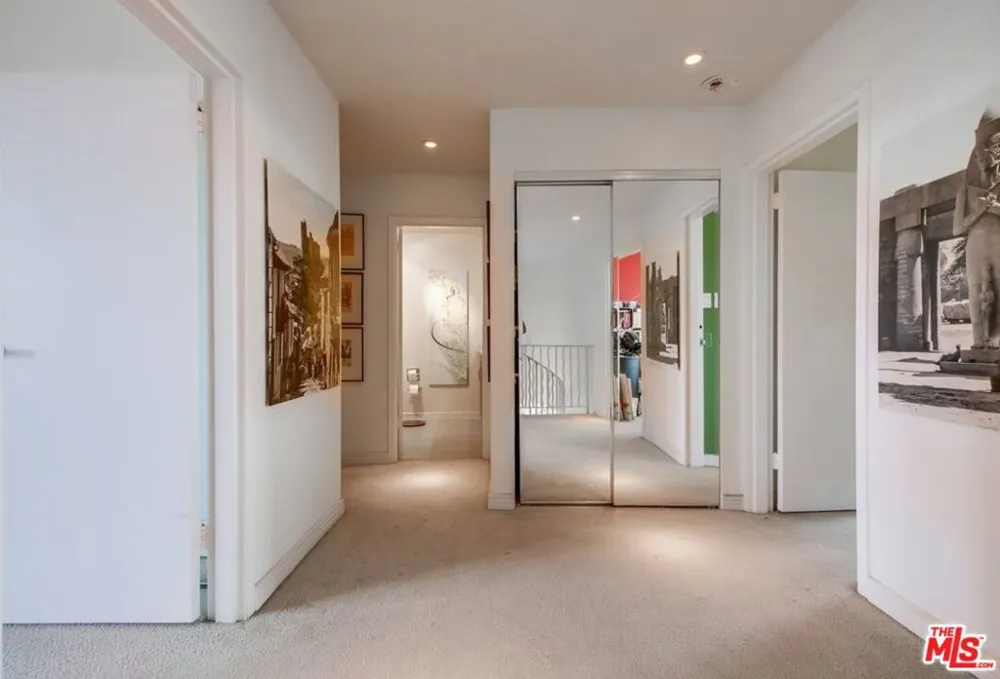 4314 Marina City #PH17 Marina del Rey, CA 90292
