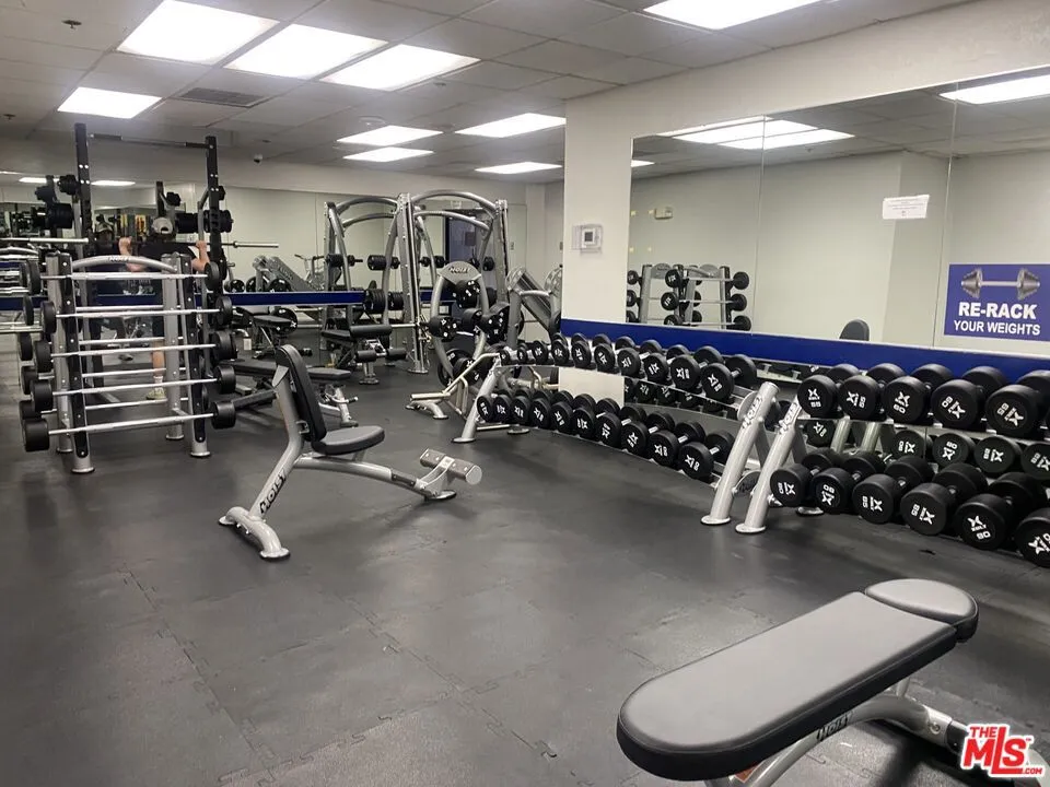 4314 Marina City #PH17 Marina del Rey, CA 90292