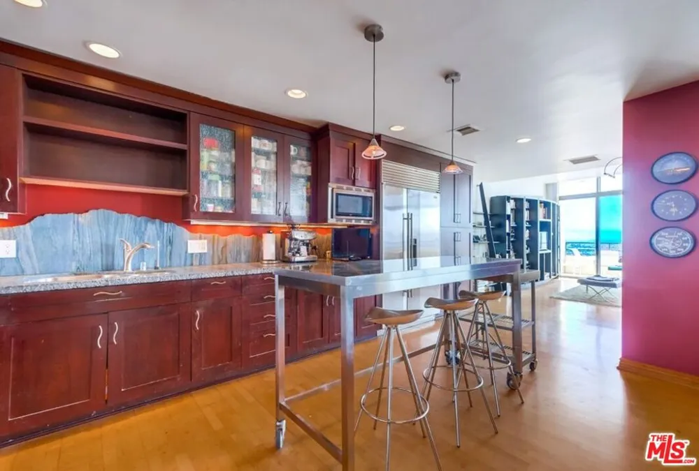 4314 Marina City #PH17 Marina del Rey, CA 90292