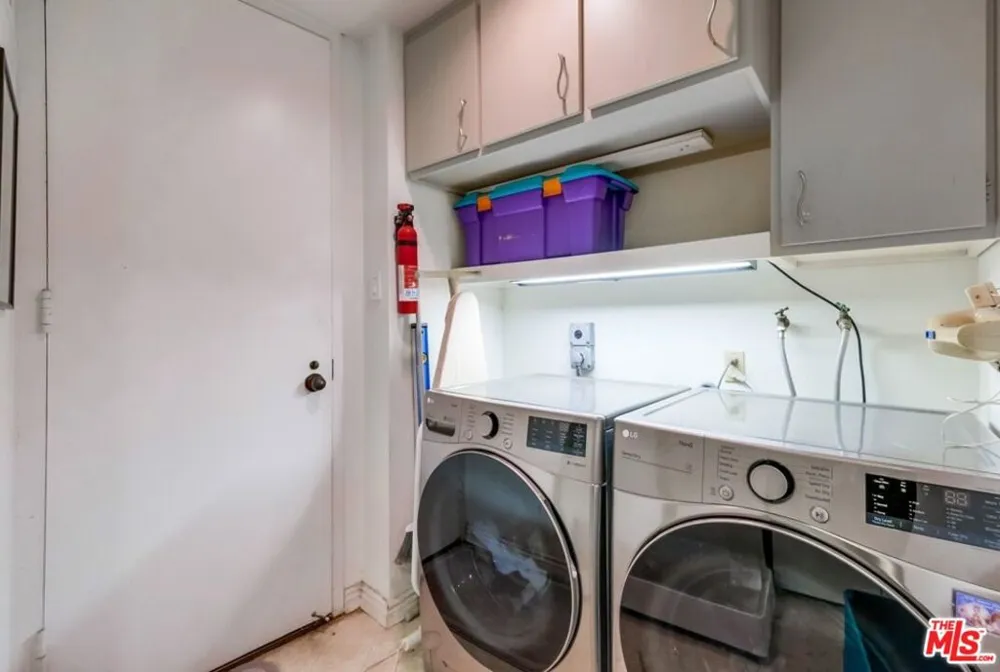 4314 Marina City #PH17 Marina del Rey, CA 90292