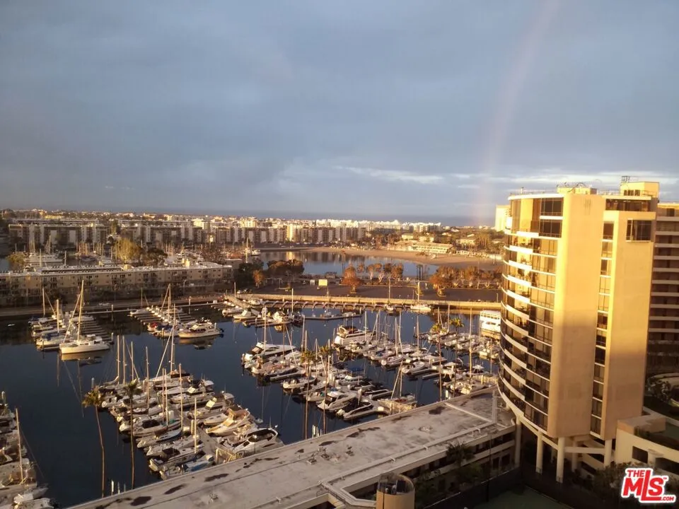 4314 Marina City #PH17 Marina del Rey, CA 90292