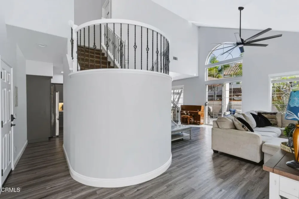 287 Camino Toluca Camarillo, CA 93010